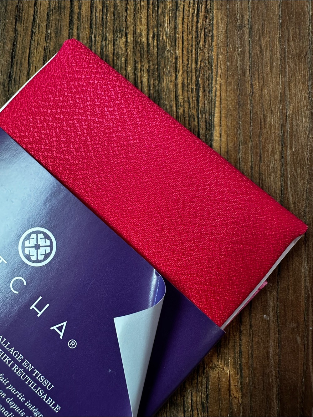 Tatcha Red and pink red Cloth Wrap - Picture 4 of 5